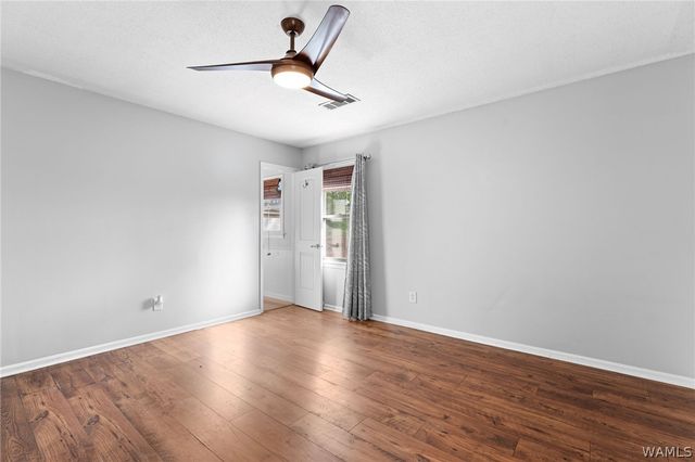 15923 Lake Hills, Northport, AL 35475