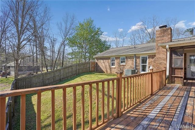 15923 Lake Hills, Northport, AL 35475