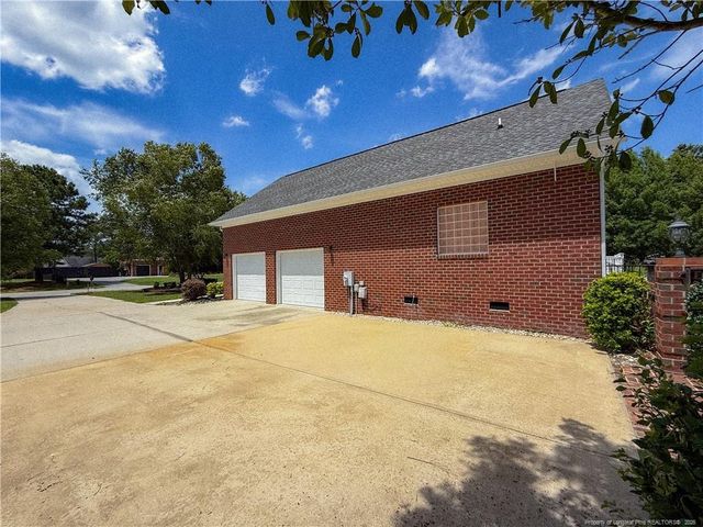 1513 Four Wood Drive, Fayetteville, NC 28312