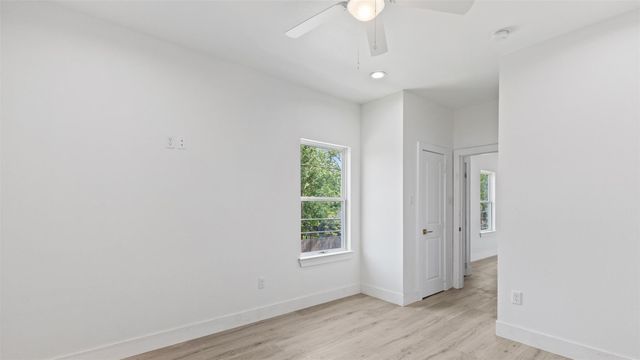 1719 Esther Street AB, Houston, TX 77088