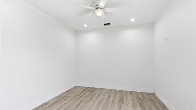 1719 Esther Street AB, Houston, TX 77088