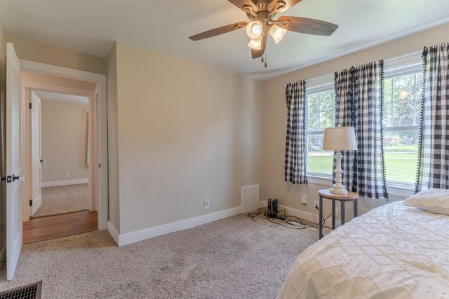 2511 Saint George Road, Evansville, IN 47711