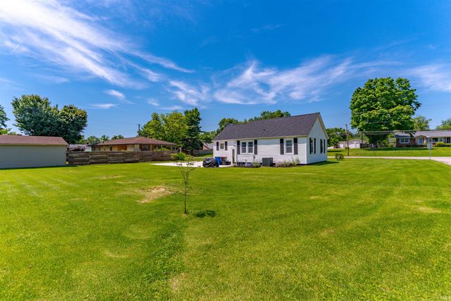2511 Saint George Road, Evansville, IN 47711