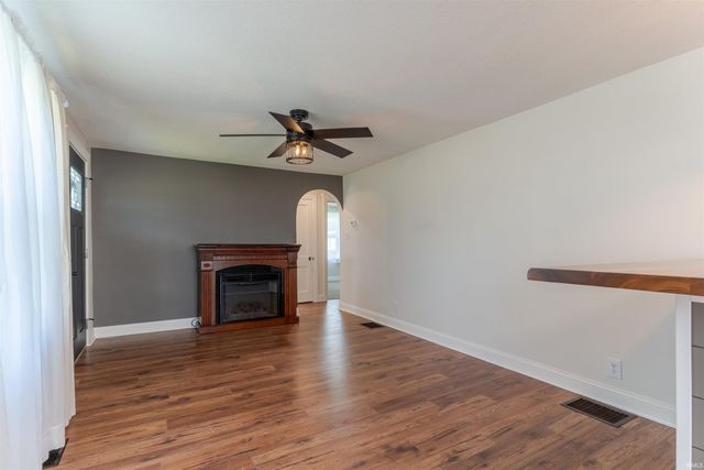 2511 Saint George Road, Evansville, IN 47711