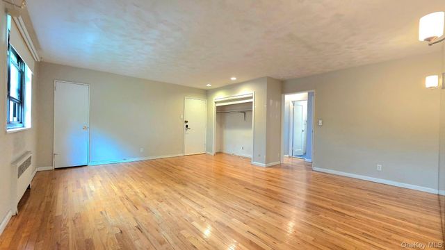 163-70 17th Avenue Upper Level, Whitestone, NY 11357