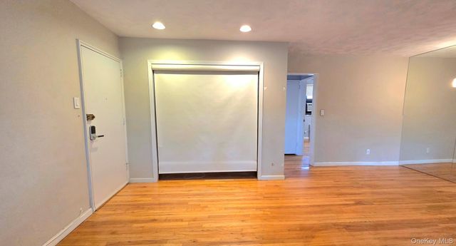 163-70 17th Avenue Upper Level, Whitestone, NY 11357