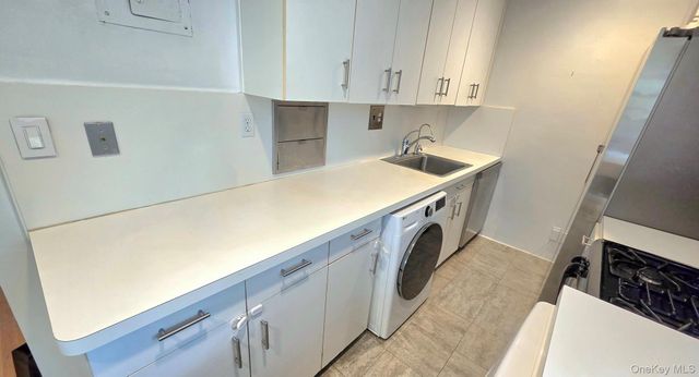 163-70 17th Avenue Upper Level, Whitestone, NY 11357
