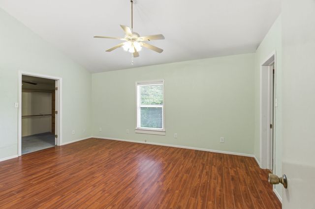311 W 7th Street, Irving, TX 75060