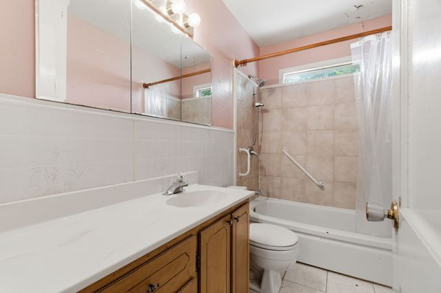 311 W 7th Street, Irving, TX 75060