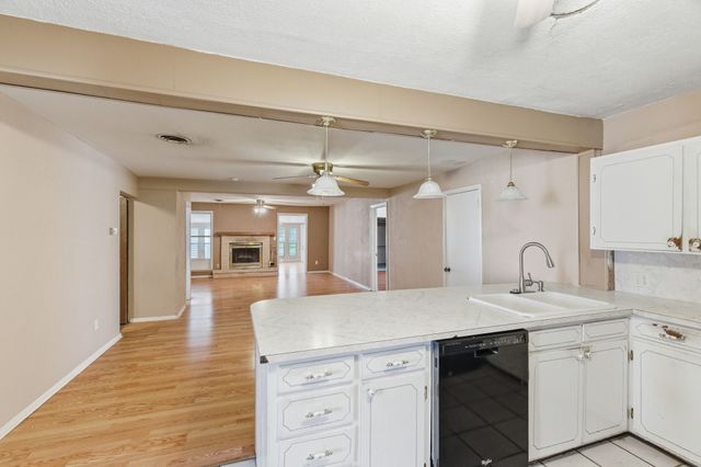 311 W 7th Street, Irving, TX 75060
