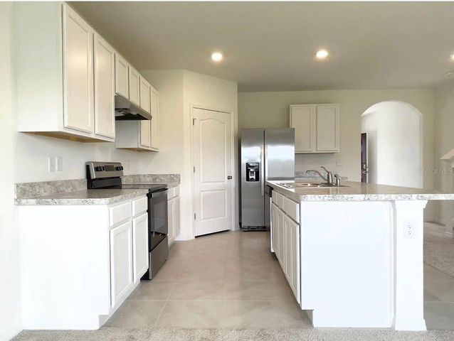 1483 FOX SQUIRREL DRIVE, Davenport, FL 33897