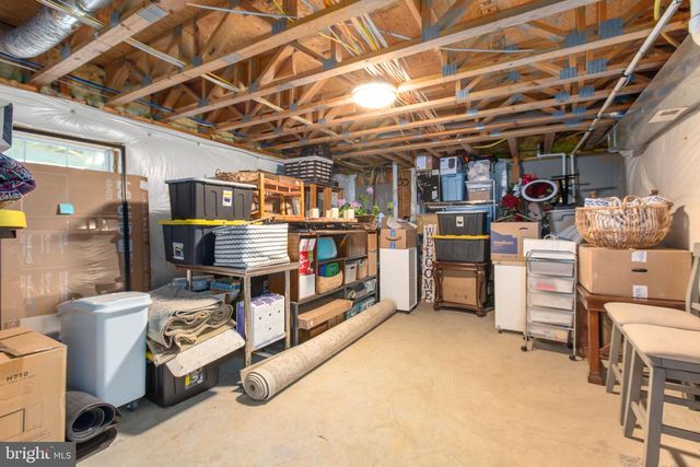 63 BROOKESMILL LN, Stafford, VA 22554
