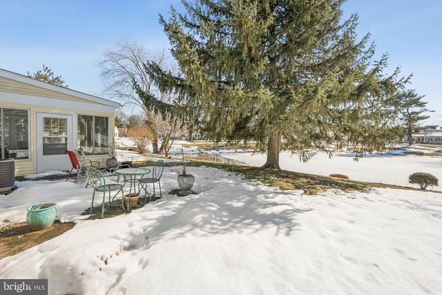 20 TIFANI LN, Southampton, NJ 08088