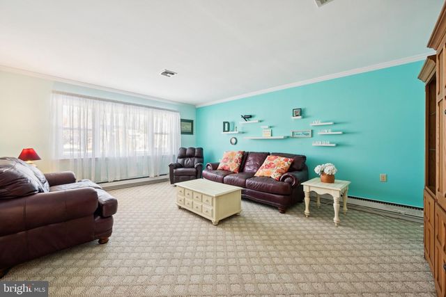 20 TIFANI LN, Southampton, NJ 08088