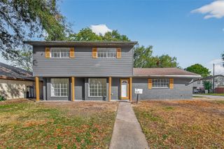 2015 N Fisher Court, Pasadena, TX 77502