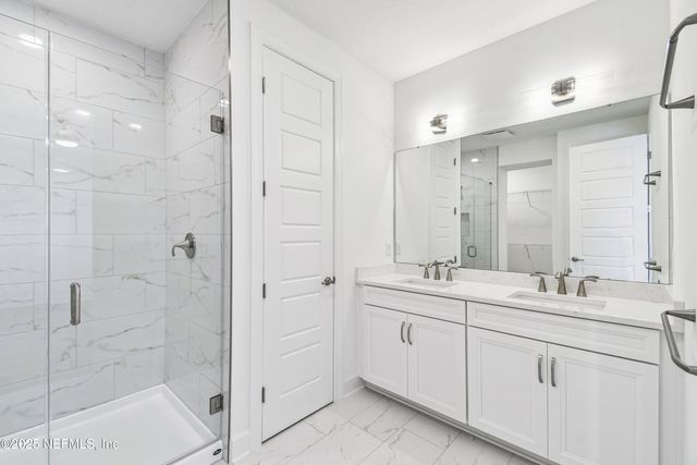 11913 MIRACLE WOODS Way, Jacksonville, FL 32224