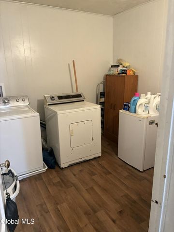 2727 Plunkett Avenue, Rotterdam, NY 12306