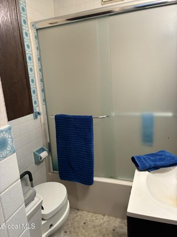 2727 Plunkett Avenue, Rotterdam, NY 12306