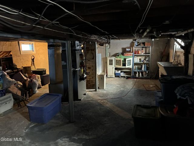 2727 Plunkett Avenue, Rotterdam, NY 12306