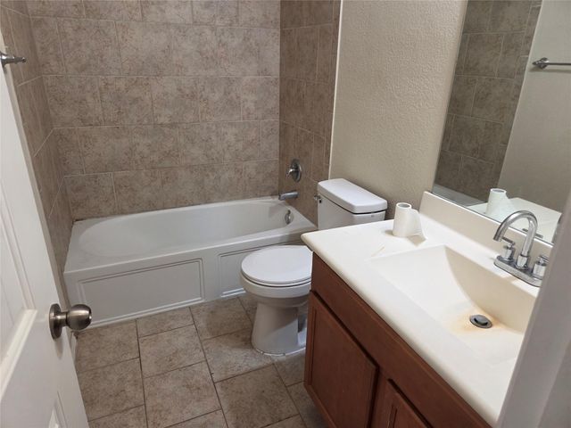233 Eagle Owl LOOP, Leander, TX 78641