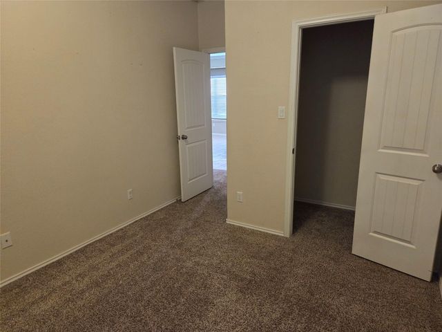 233 Eagle Owl LOOP, Leander, TX 78641