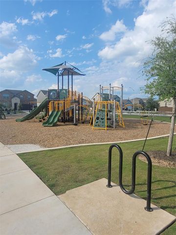 233 Eagle Owl LOOP, Leander, TX 78641
