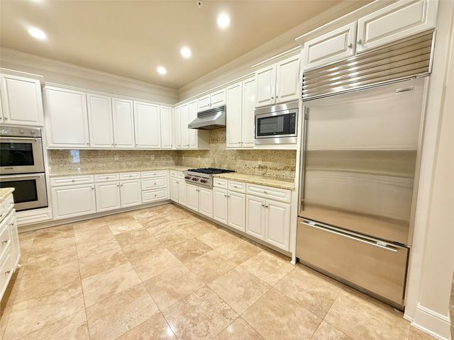 6425 Bandera Avenue 3A, Dallas, TX 75225