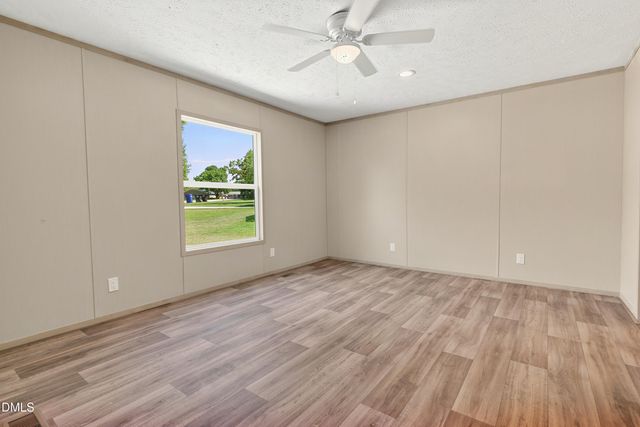 79 Maple Street, Coats, NC 27521