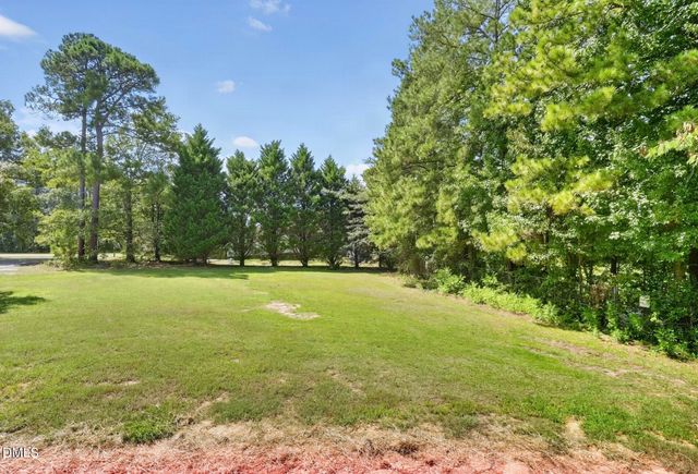 79 Maple Street, Coats, NC 27521