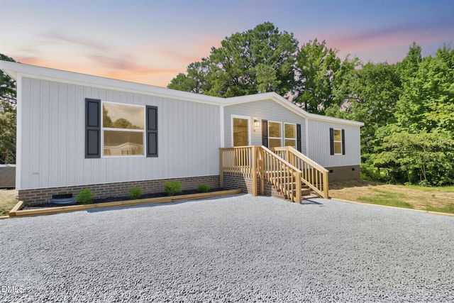 79 Maple Street, Coats, NC 27521