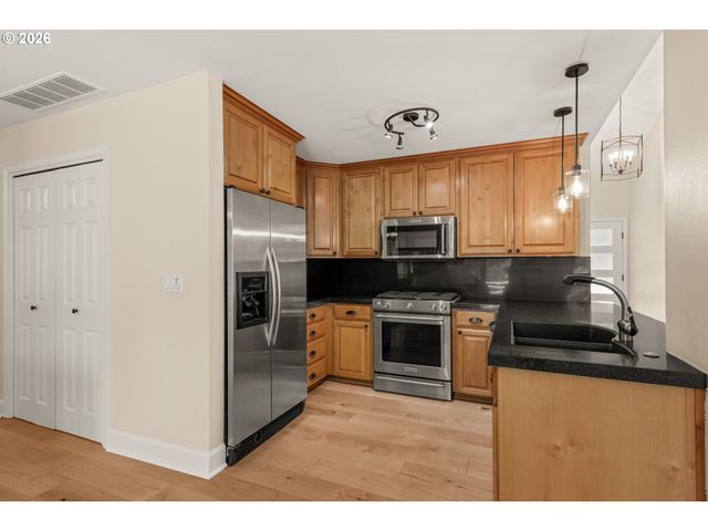 8250 Sw 191ST Ave, Beaverton, OR 97007