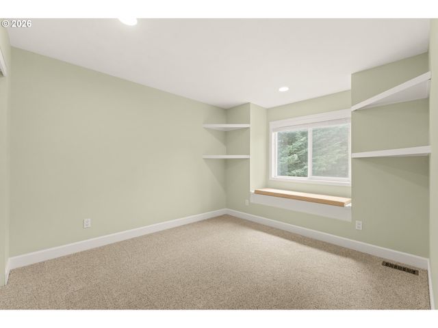 8250 Sw 191ST Ave, Beaverton, OR 97007
