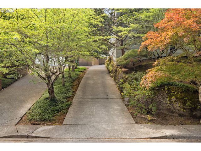 8250 Sw 191ST Ave, Beaverton, OR 97007