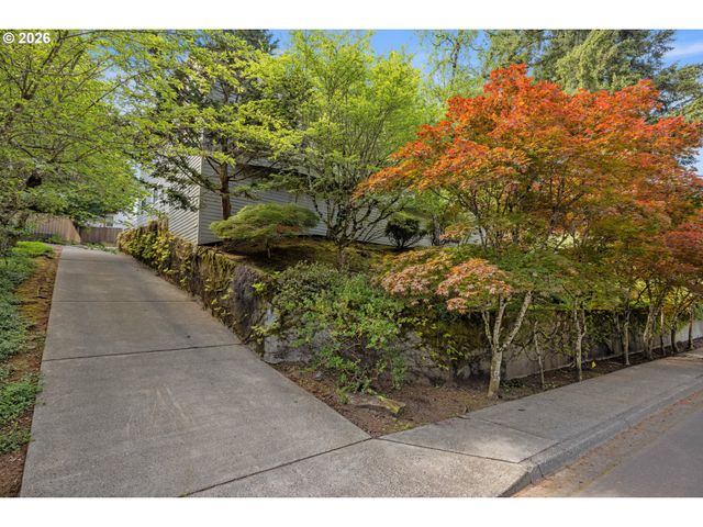 8250 Sw 191ST Ave, Beaverton, OR 97007