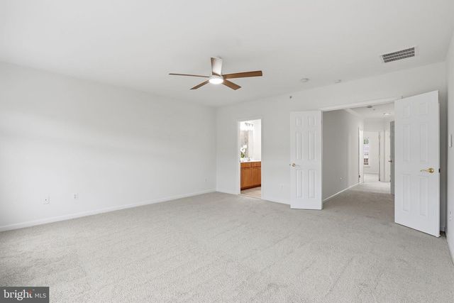 19283 WINMEADE DR, Leesburg, VA 20176