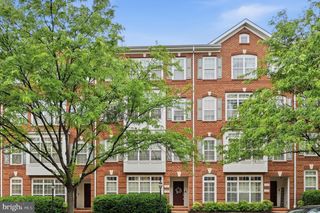 19283 WINMEADE DR, Leesburg, VA 20176