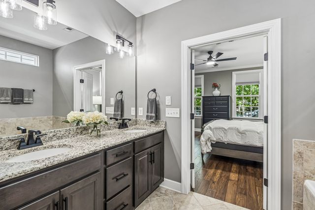 522 Sydenham Dr, Franklin, TN 37064