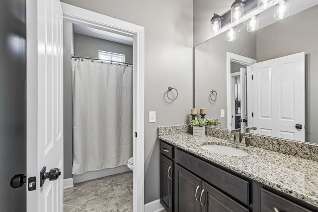 522 Sydenham Dr, Franklin, TN 37064