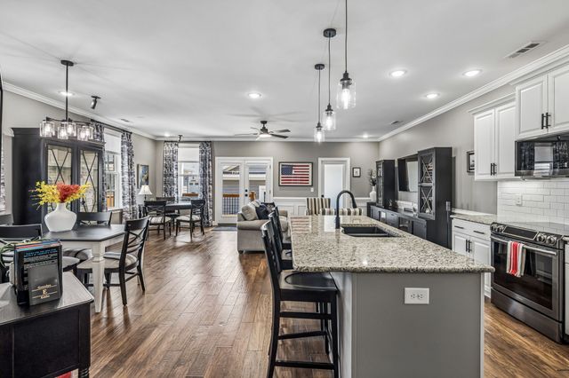 522 Sydenham Dr, Franklin, TN 37064