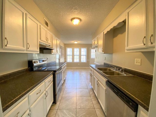 4329 W HUNTERS GLEN ST, Unincorporated, TN 38128