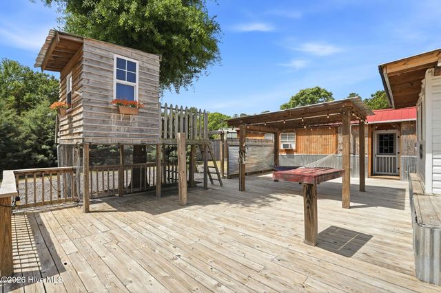 227 Old Fayetteville Road, Leland, NC 28451