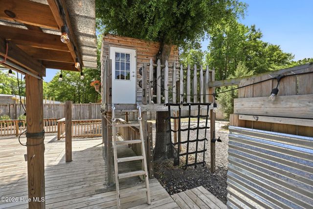 227 Old Fayetteville Road, Leland, NC 28451