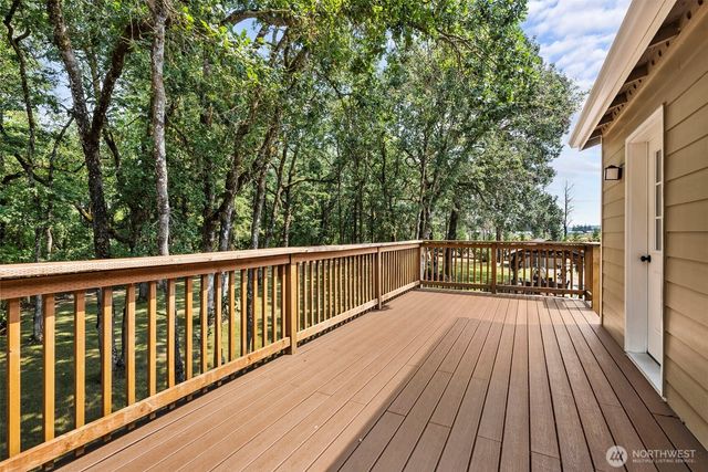 17910 Guava Street SW, Rochester, WA 98579