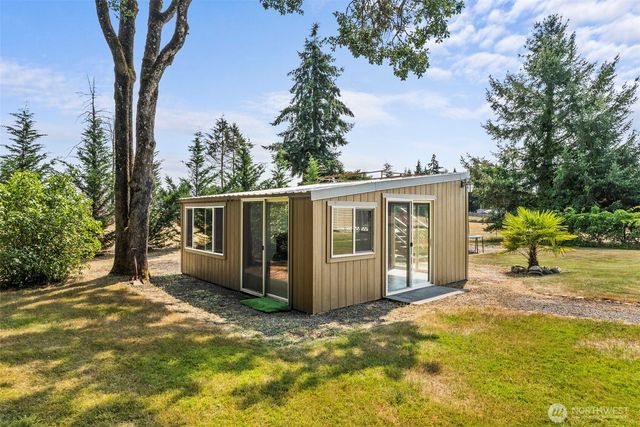 17910 Guava Street SW, Rochester, WA 98579