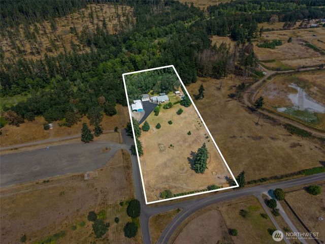 17910 Guava Street SW, Rochester, WA 98579