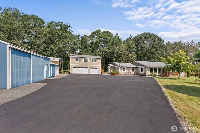 17910 Guava Street SW, Rochester, WA 98579
