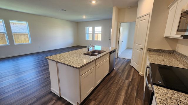 1242 Lambert Lane, Forney, TX 75126