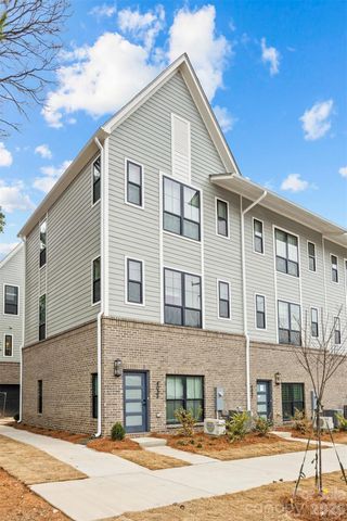 4041 S Tryon Street, Charlotte, NC 28217