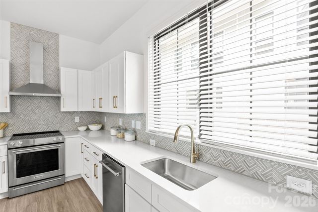 4041 S Tryon Street, Charlotte, NC 28217