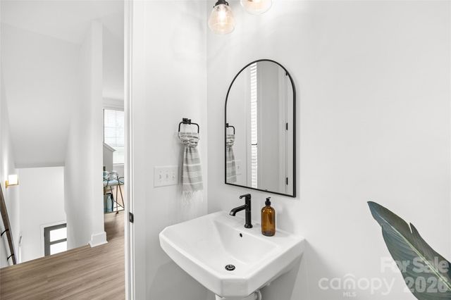 4041 S Tryon Street, Charlotte, NC 28217